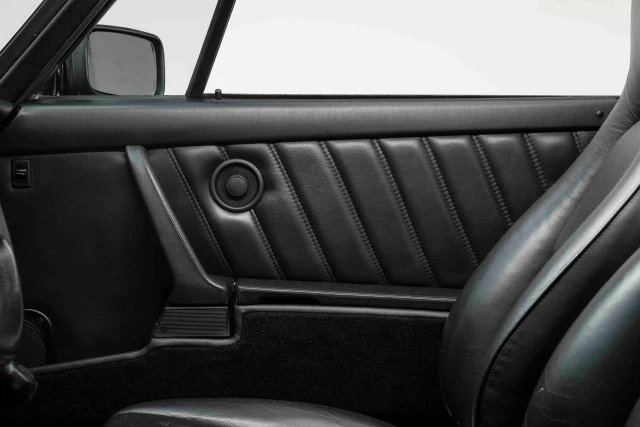 1987 Porsche 911 Carrera 3.2 - Image 19 of 31