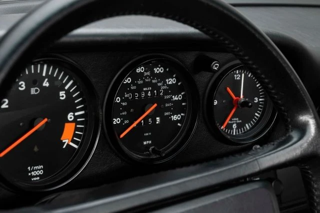 1987 Porsche 911 Carrera 3.2 - Image 24 of 31