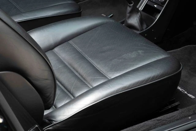 1987 Porsche 911 Carrera 3.2 - Image 13 of 31