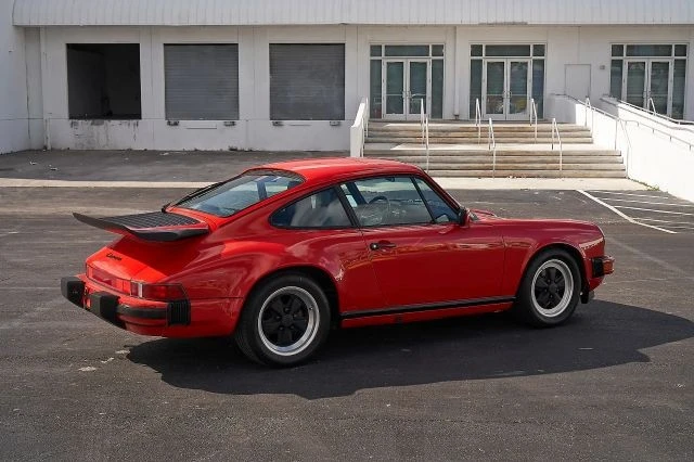 1987 Porsche 911 Carrera 3.2 - Image 7 of 20