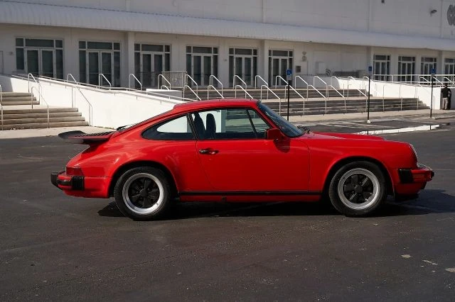 1987 Porsche 911 Carrera 3.2 - Image 10 of 20