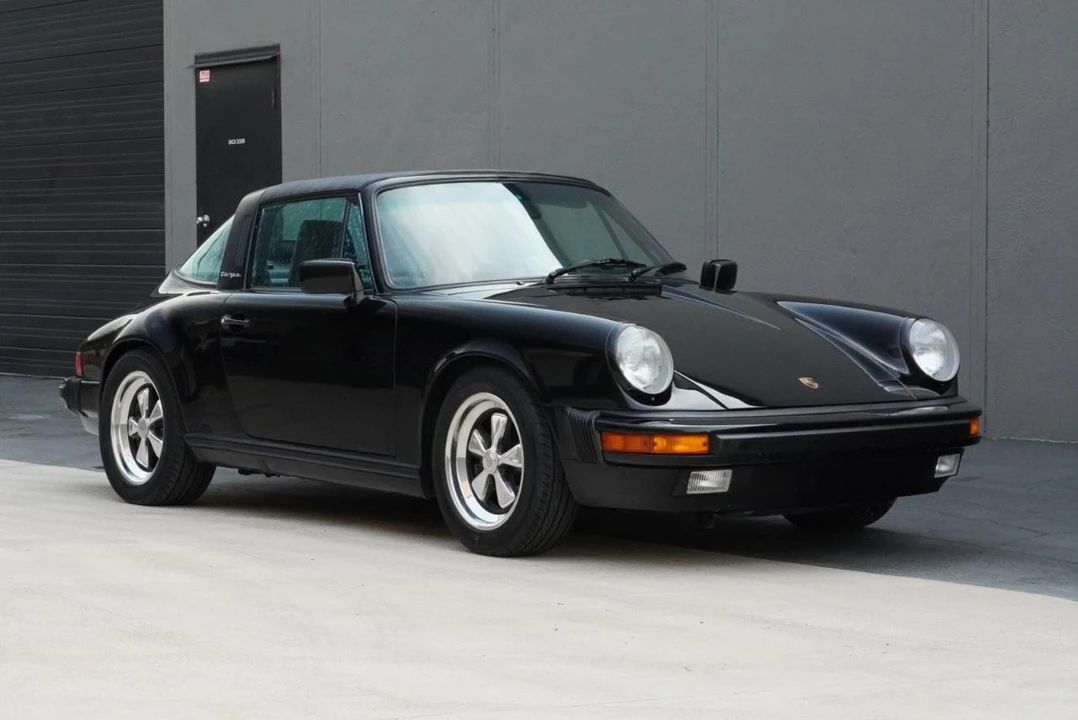 1987 Porsche 911 Carrera 3.2 - Image 4 of 31