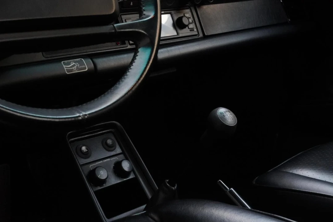 1987 Porsche 911 Carrera 3.2 - Image 21 of 31