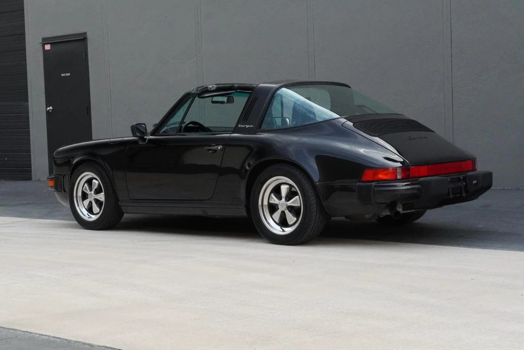 1987 Porsche 911 Carrera 3.2 - Image 3 of 31