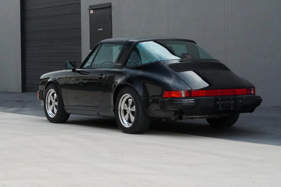 1987 Porsche 911 Carrera 3.2 - Image 16 of 31
