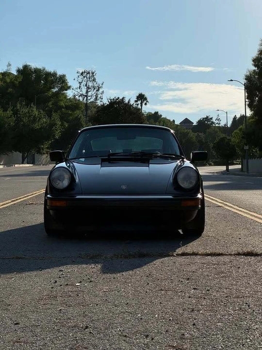1987 Porsche 911 Carrera 3.2 - Image 2 of 18