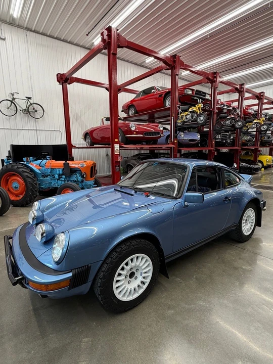 1987 Porsche 911 Carrera 3.2 - Image 2 of 31