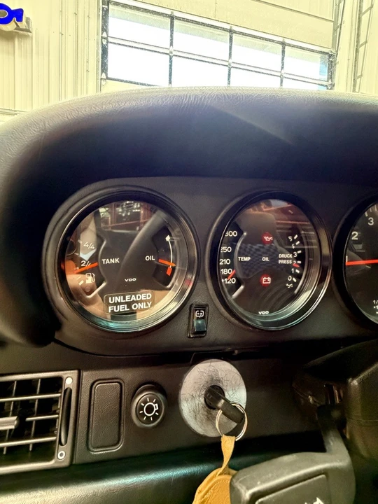 1987 Porsche 911 Carrera 3.2 - Image 12 of 31