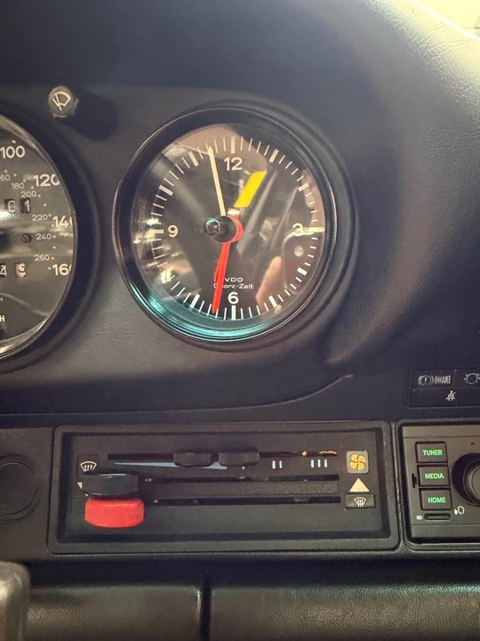 1987 Porsche 911 Carrera 3.2 - Image 14 of 31