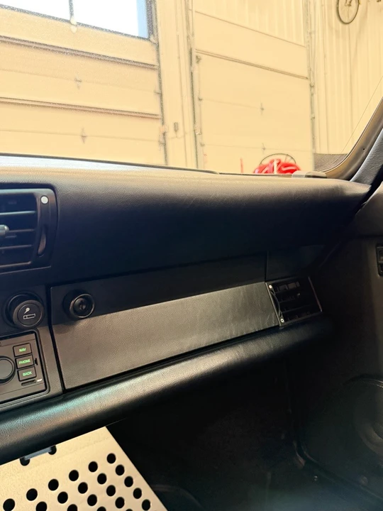 1987 Porsche 911 Carrera 3.2 - Image 17 of 31