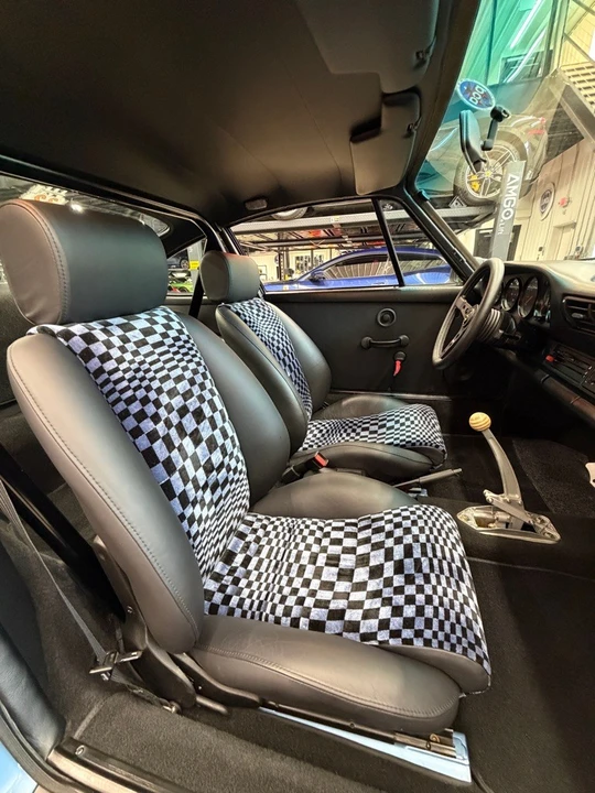1987 Porsche 911 Carrera 3.2 - Image 7 of 31