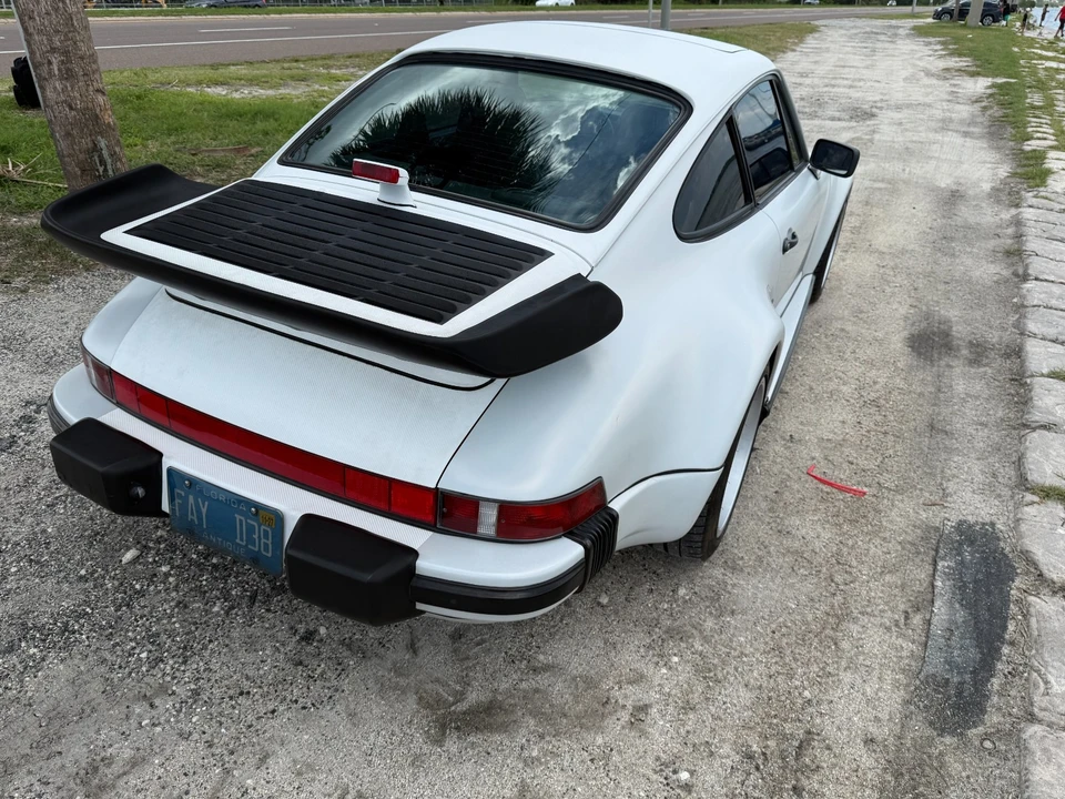 1987 Porsche 911 Carrera 3.2 - Image 21 of 28