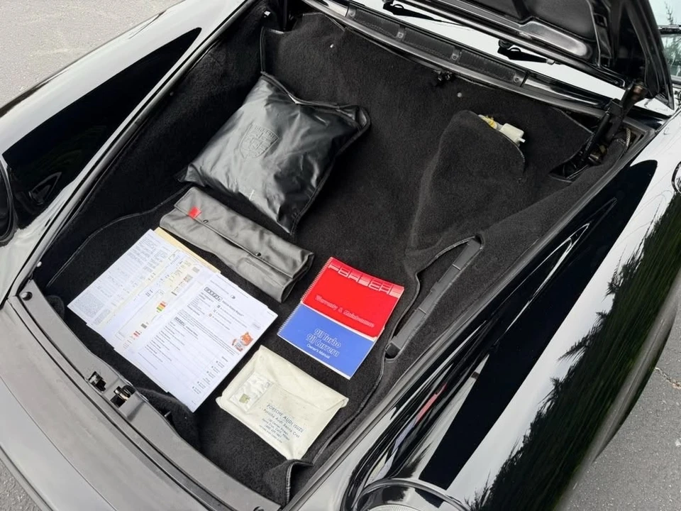 1987 Porsche 911 Carrera 3.2 - Image 21 of 24