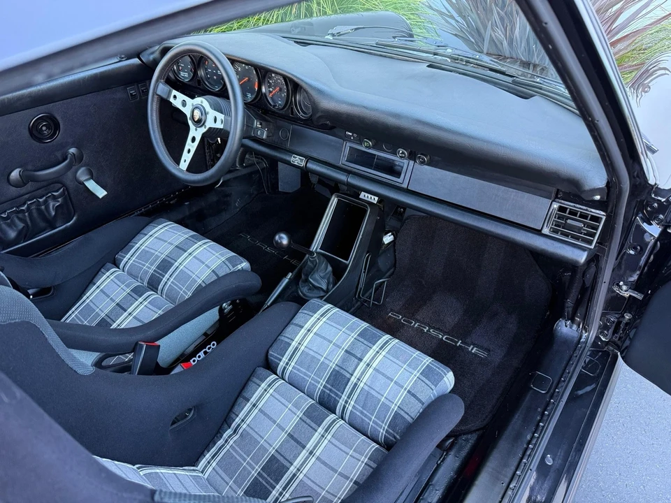 1987 Porsche 911 Carrera 3.2 - Image 12 of 21