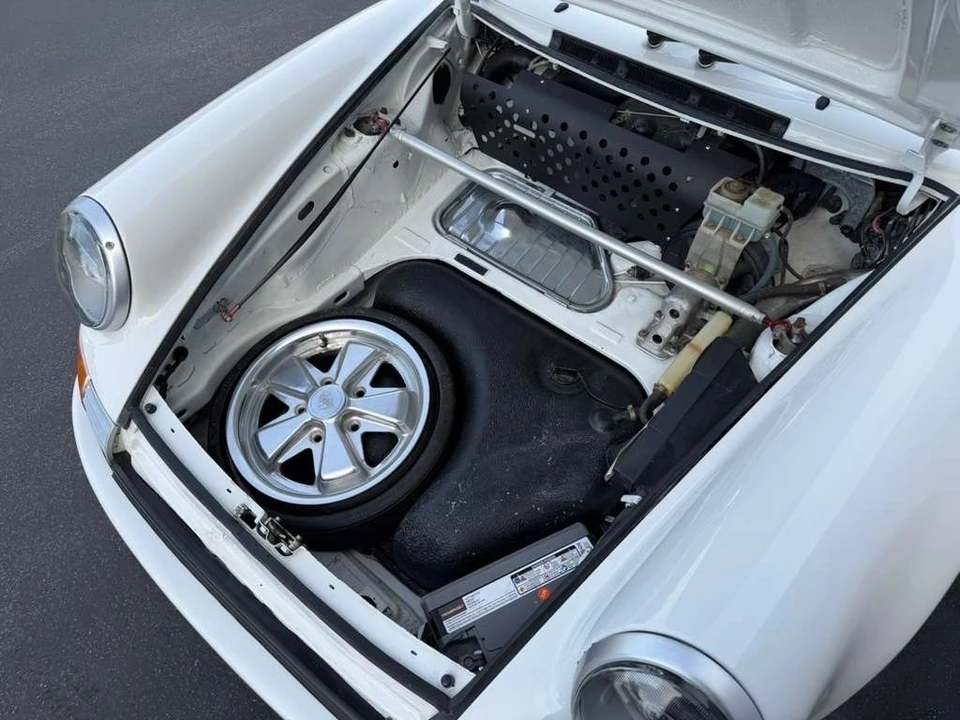1987 Porsche 911 Carrera 3.2 - Image 16 of 18
