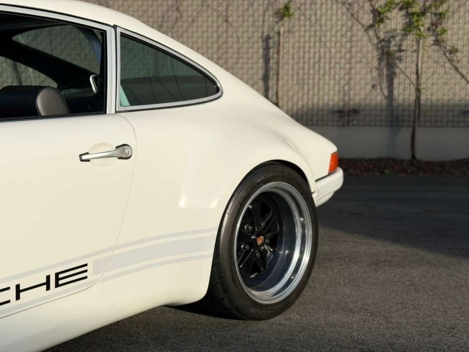 1987 Porsche 911 Carrera 3.2 - Image 2 of 18