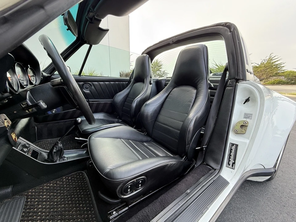 1987 Porsche 911 Carrera 3.2 - Image 12 of 19