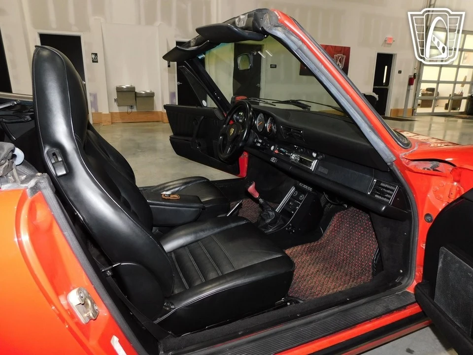 1987 Porsche 911 Carrera 3.2 - Image 9 of 21