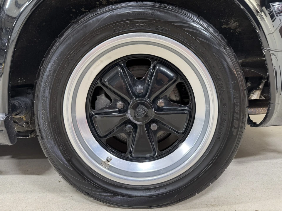 1987 Porsche 911 Carrera 3.2 - Image 14 of 31