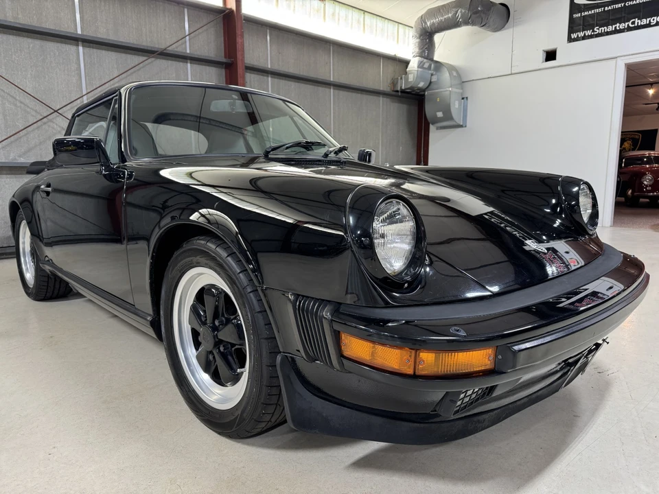 1987 Porsche 911 Carrera 3.2 - Image 21 of 31
