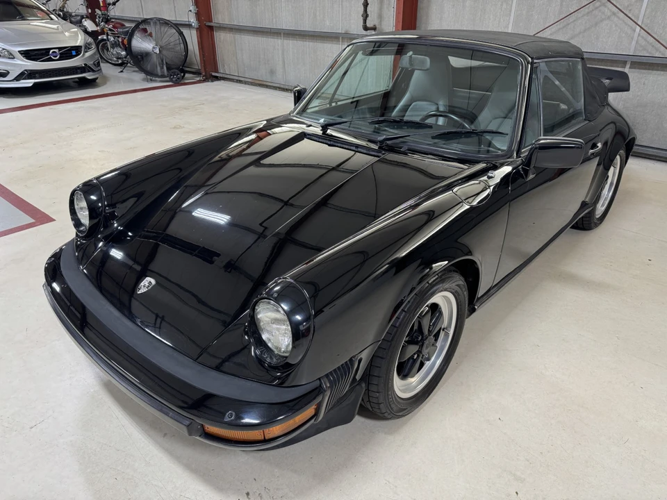 1987 Porsche 911 Carrera 3.2 - Image 23 of 31