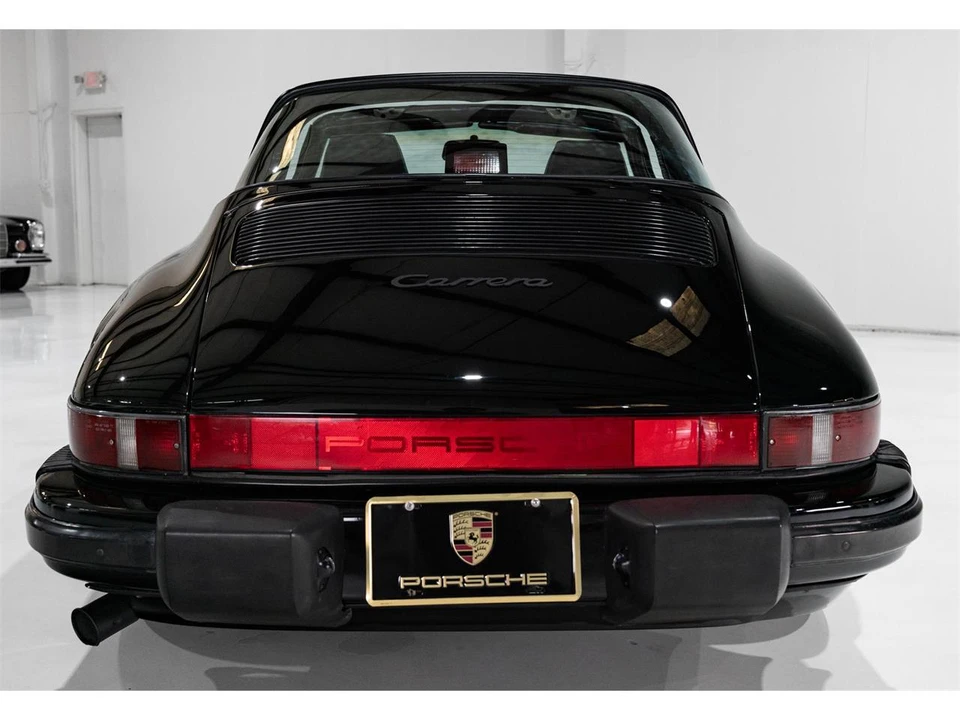 1987 Porsche 911 Carrera 3.2 - Image 9 of 31