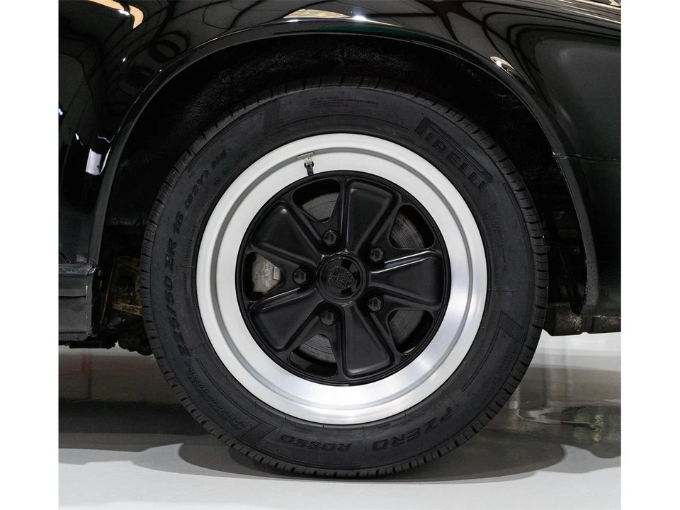 1987 Porsche 911 Carrera 3.2 - Image 15 of 31