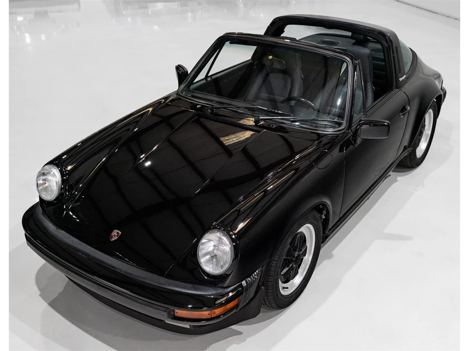 1987 Porsche 911 Carrera 3.2 - Image 24 of 31