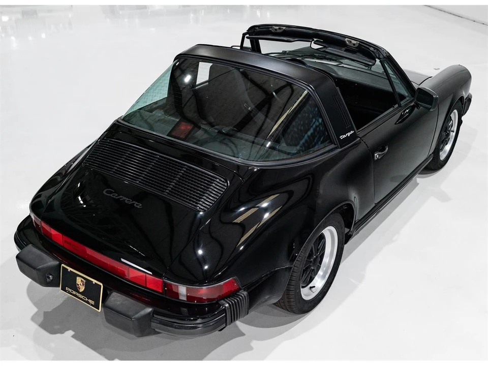 1987 Porsche 911 Carrera 3.2 - Image 26 of 31