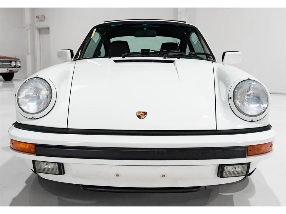 1987 Porsche 911 Carrera 3.2 - Image 3 of 31