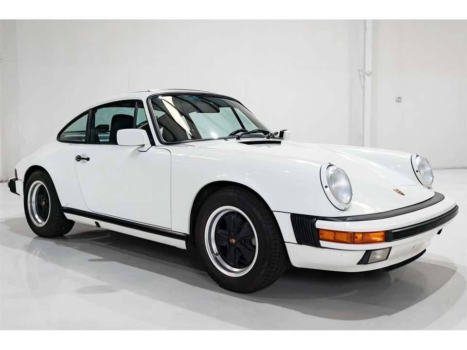 1987 Porsche 911 Carrera 3.2 - Image 4 of 31
