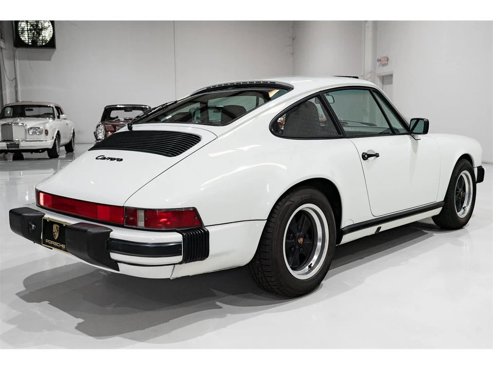 1987 Porsche 911 Carrera 3.2 - Image 6 of 31