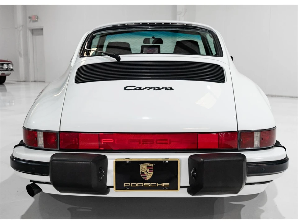 1987 Porsche 911 Carrera 3.2 - Image 7 of 31