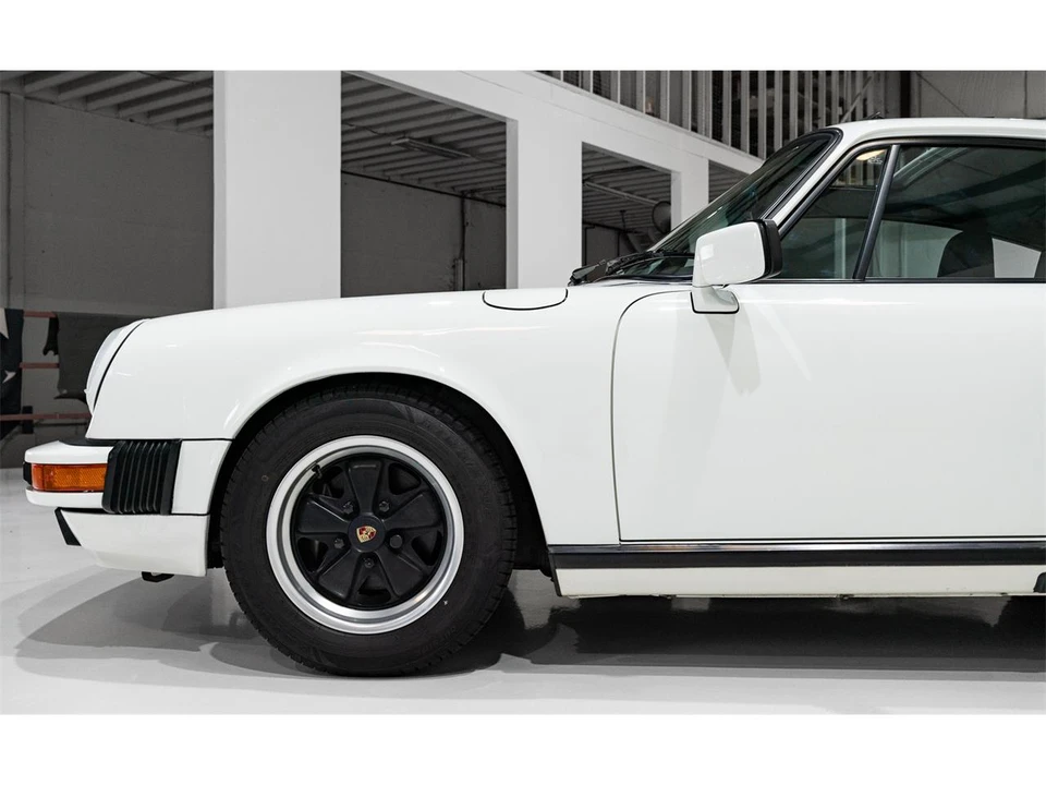 1987 Porsche 911 Carrera 3.2 - Image 10 of 31
