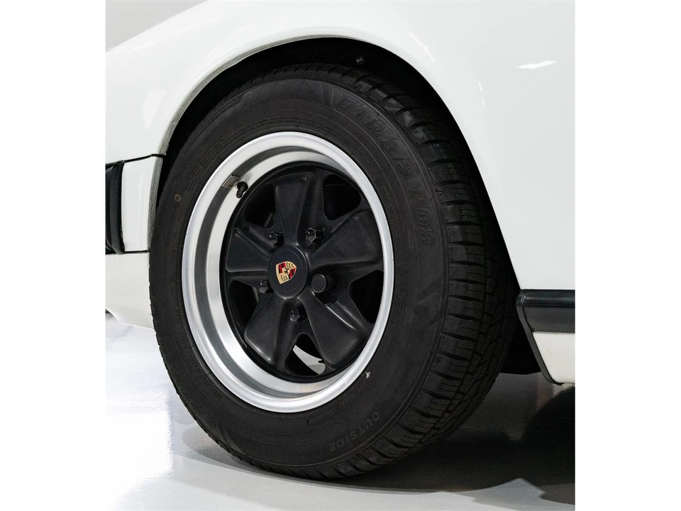 1987 Porsche 911 Carrera 3.2 - Image 12 of 31
