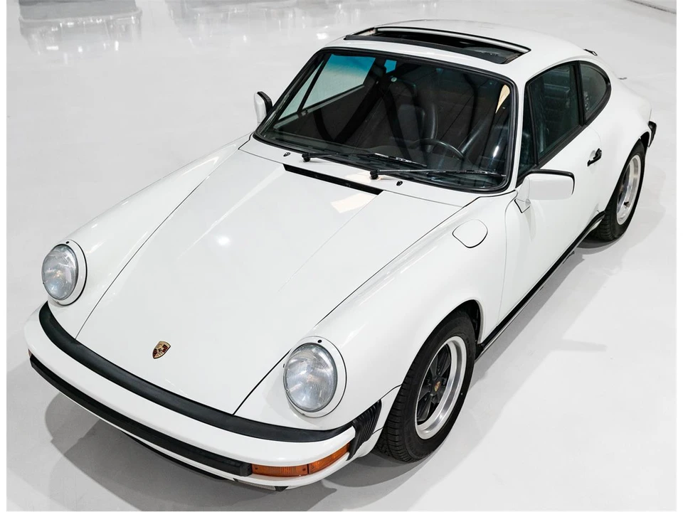 1987 Porsche 911 Carrera 3.2 - Image 21 of 31