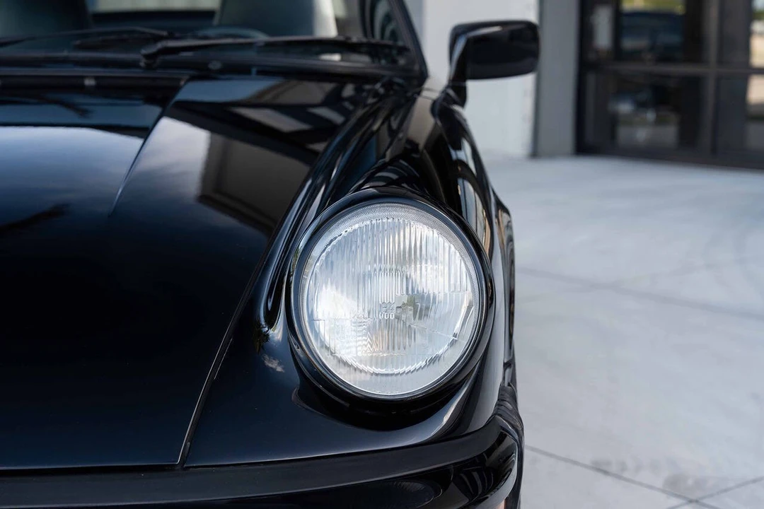1987 Porsche 911 Carrera 3.2 - Image 16 of 31
