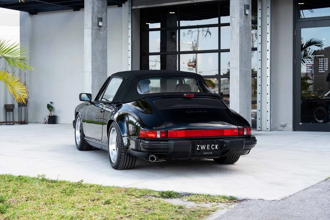 1987 Porsche 911 Carrera 3.2 - Image 10 of 31
