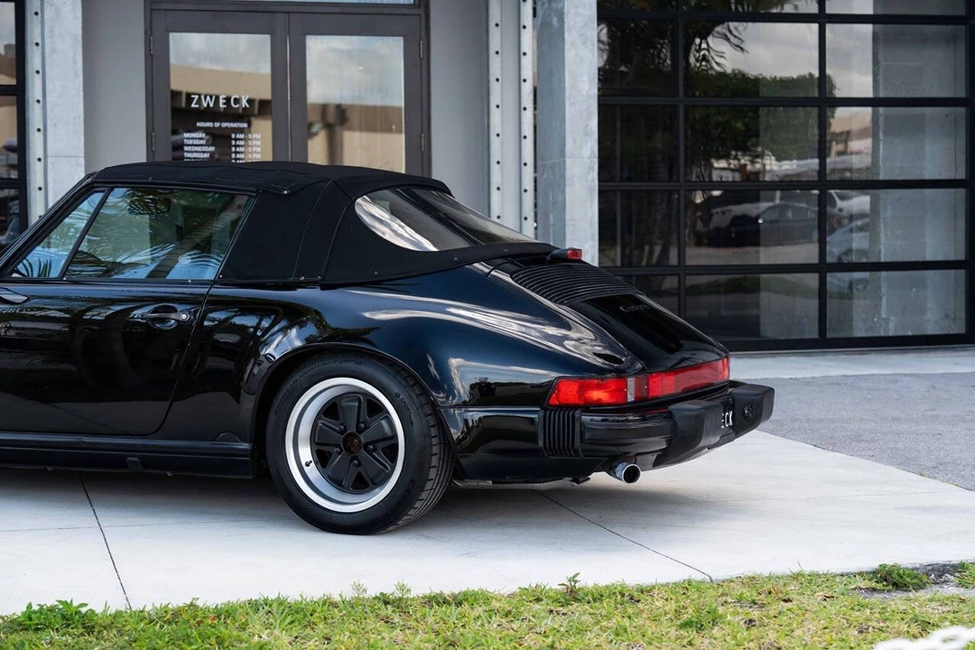 1987 Porsche 911 Carrera 3.2 - Image 11 of 31
