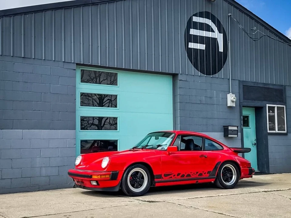 1987 Porsche 911 Carrera 3.2 - Image 2 of 21