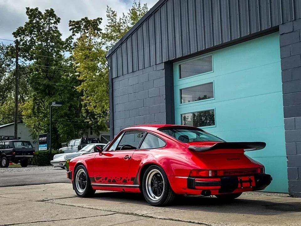 1987 Porsche 911 Carrera 3.2 - Image 4 of 21