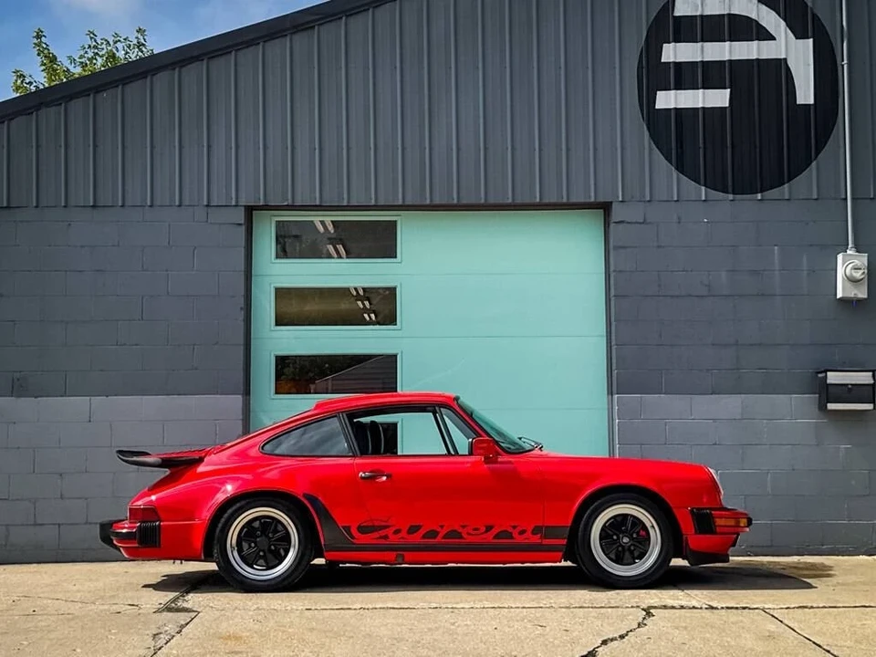 1987 Porsche 911 Carrera 3.2 - Image 12 of 21