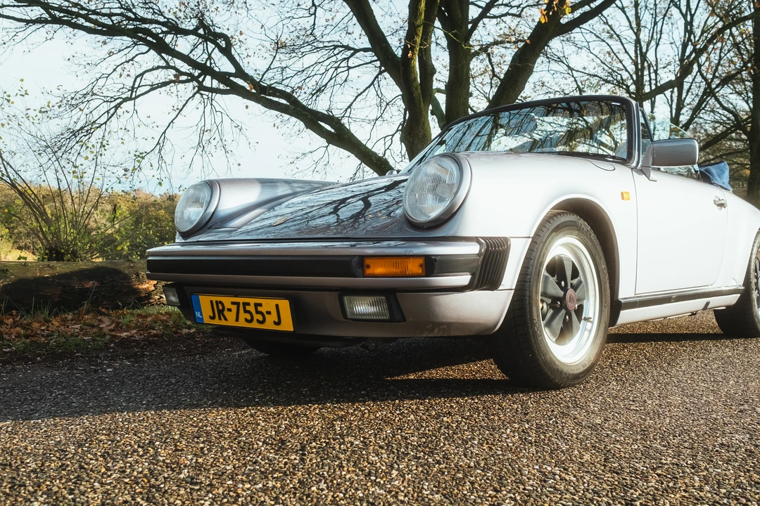 1987 Porsche 911 Carrera 3.2 - Image 30 of 31