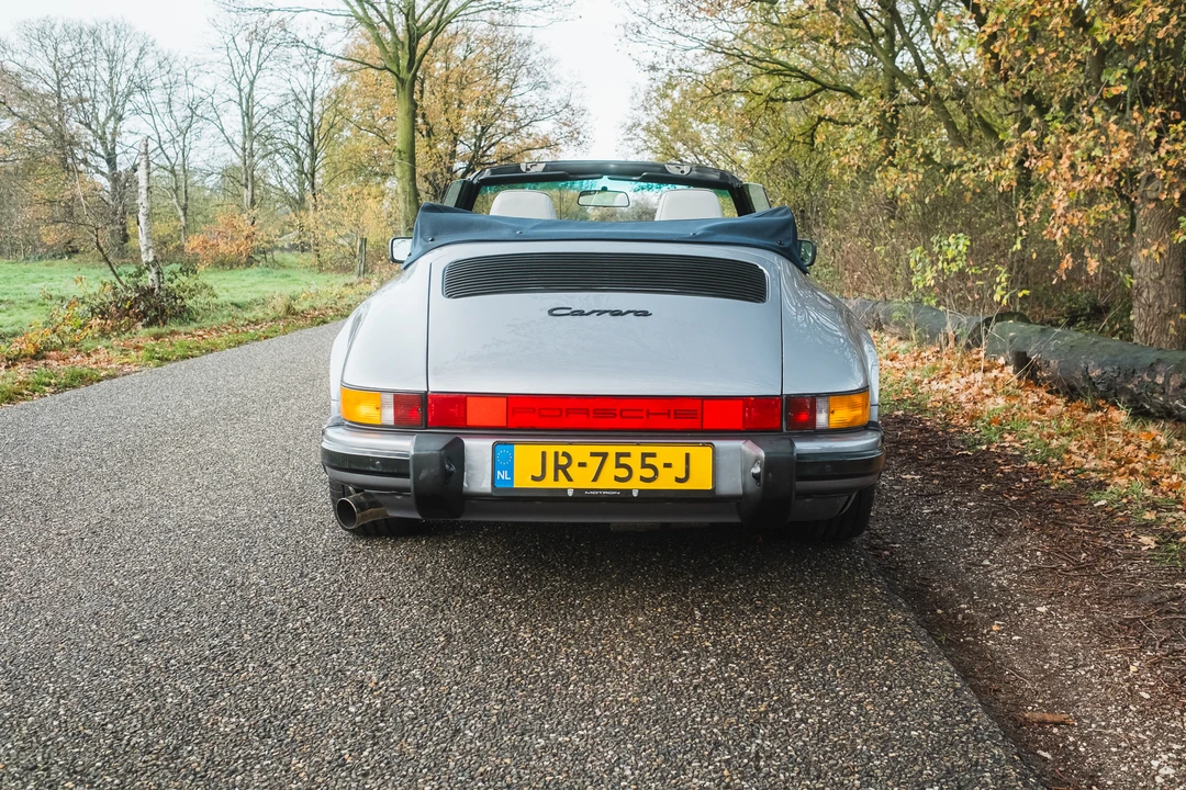 1987 Porsche 911 Carrera 3.2 - Image 13 of 31