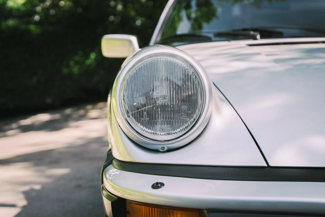 1987 Porsche 911 Carrera 3.2 - Image 30 of 31