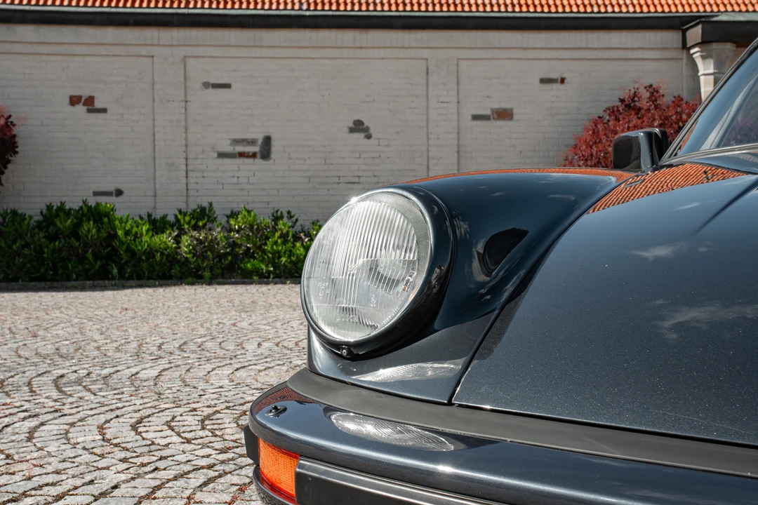 1987 Porsche 911 Carrera 3.2 - Image 14 of 31