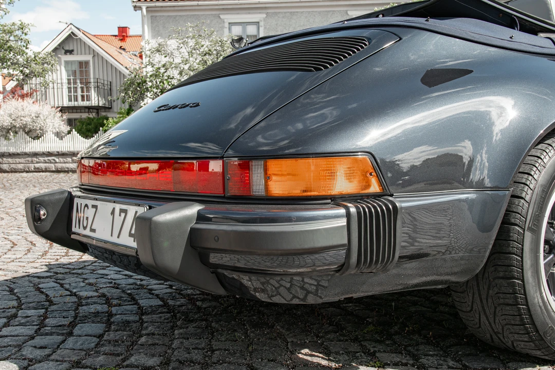 1987 Porsche 911 Carrera 3.2 - Image 23 of 31