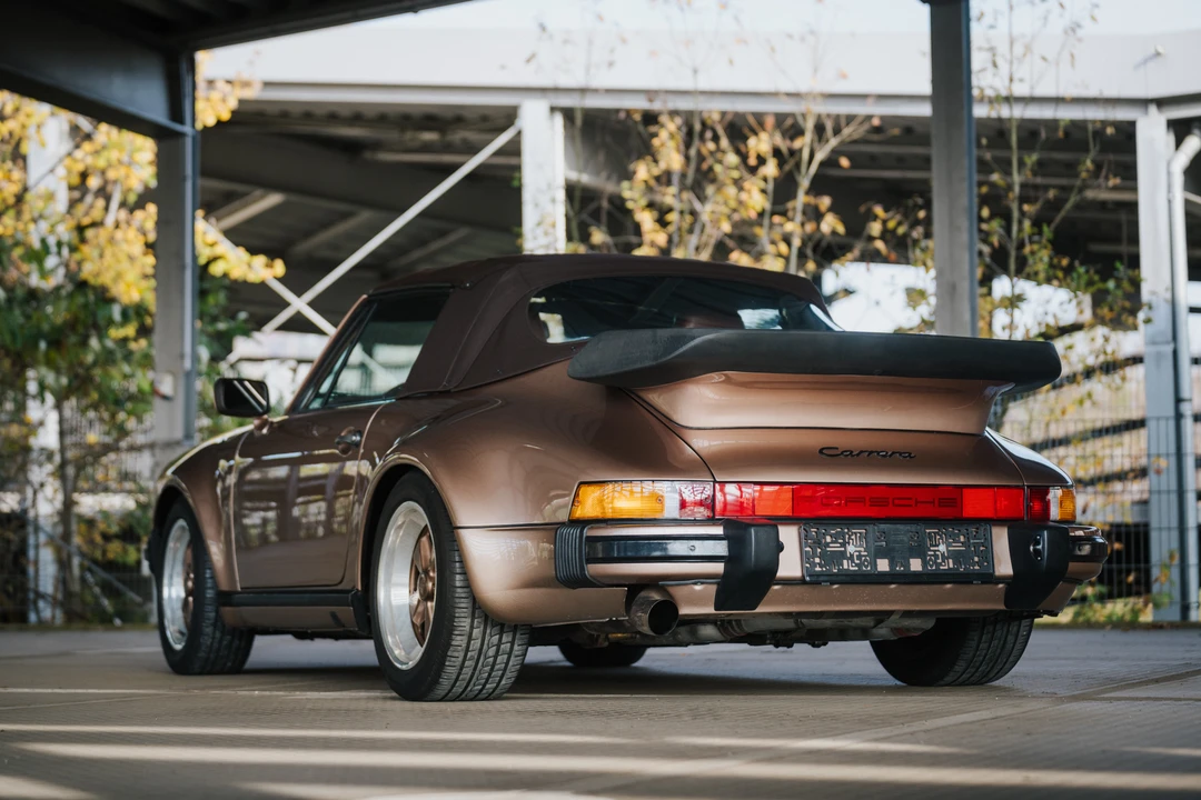 1987 Porsche 911 Carrera 3.2 - Image 4 of 31