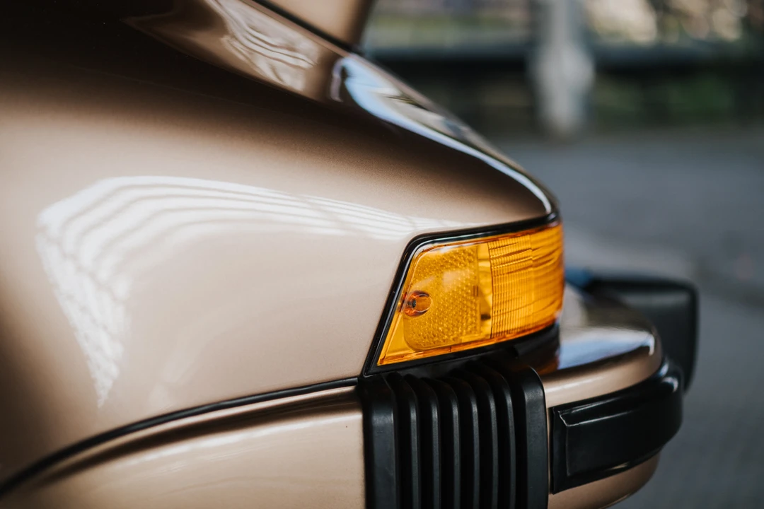 1987 Porsche 911 Carrera 3.2 - Image 15 of 31