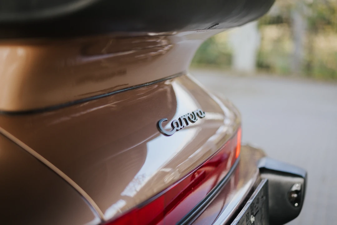1987 Porsche 911 Carrera 3.2 - Image 17 of 31